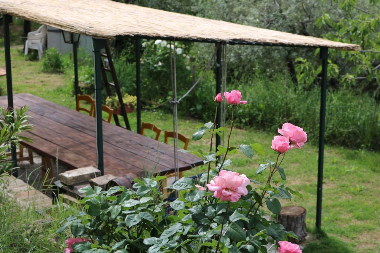 Bed&Breakfast Casa Lisetta Valtopina Exteriör bild